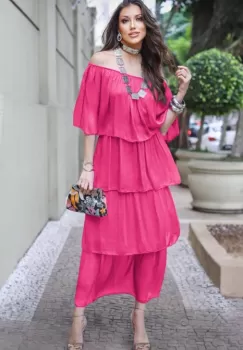 Rochie lunga suprapusa din matase naturala, cu trei volane mari si elastic pe umeri, fucsia imagine