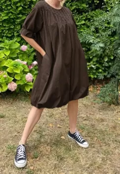 Rochie midi gogosar cu dantela, din poplin de bumbac, maro imagine