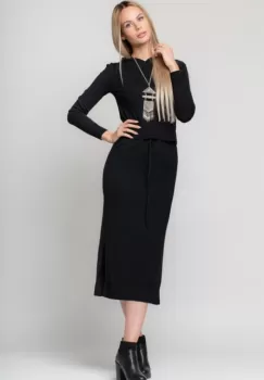 Rochie neagra lunga tricotata cu gluga si snur in talie imagine