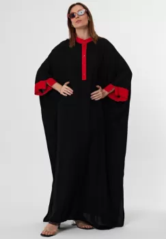 Rochie oversize rosu-negru cu broderie decorativa pe spate, din vascoza imagine