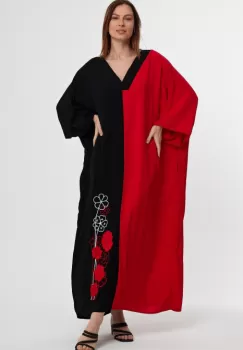 Rochie oversize rosu-negru cu broderie, din vascoza imagine