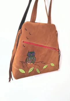 Rucsac din piele naturala camel ,cu  bufnita multicolora pictata imagine
