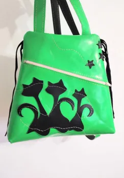 Rucsac din piele naturala verde neon,cu pisicute imagine