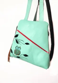 Rucsac turcoaz din piele naturala cu bufnita pictata imagine