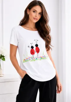 Tricou alb din bumbac  pictat manual, cu buburuze imagine