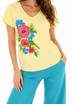 Tricou galben din bumbac  pictat manual, cu maci si flori de camp,unicat imagine