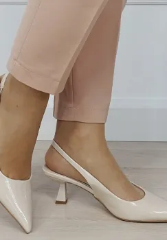 Pantofi bej de lac cu toc mic 5552 01 imagine