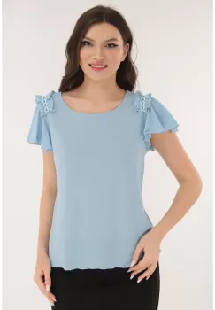 Bluza bleu cu volanase decorative pe umeri imagine