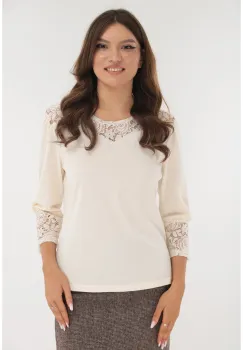 Bluza ivory din vascoza cu insertii din dantela imagine