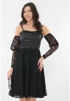 Rochie eleganta clos din dantela neagra si matase peliculizata imagine