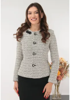 Sacou elegant ivory din stofa texturata cu broderie neagra la decolteu imagine