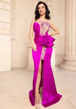 Rochie de lux Isis fuchsia cu peplum si model pretios din margele si strassuri imagine