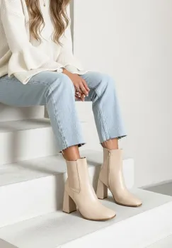 Botine cu Toc imagine